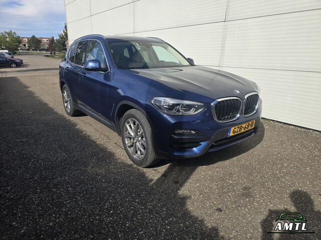 BMW X3 - xDrive30e