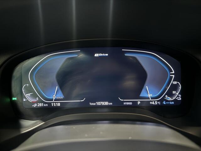 BMW X3 xDrive30e Business Aut. | navi | leder | panorama | facelift model | trekhaak |