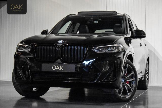 BMW X3 xDrive30e | M-Sport | Live Cockpit | Panorama | Leder | HiFi | Camera | 20"LM | Saphire Zwart