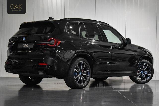 BMW X3 xDrive30e | M-Sport | Live Cockpit | Panorama | Leder | HiFi | Camera | 20"LM | Saphire Zwart