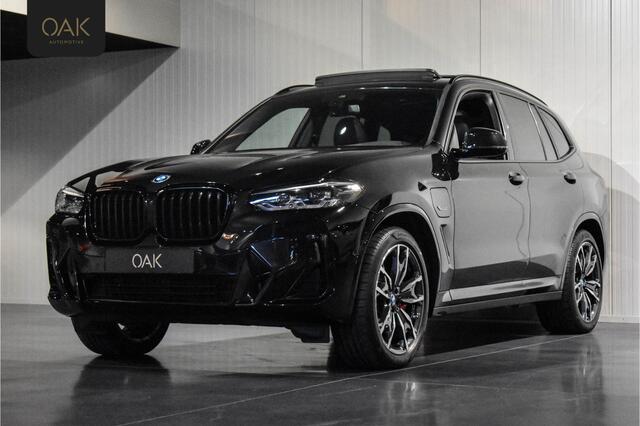 BMW X3 xDrive30e | M-Sport | Live Cockpit | Panorama | Leder | HiFi | Camera | 20"LM | Saphire Zwart