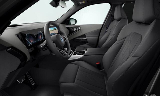 BMW X3 30e xDrive M Sportpakket Pro | Professional Pack | Premium Pack | Comfort Pack | Glazen Panoramadak | Trekhaak