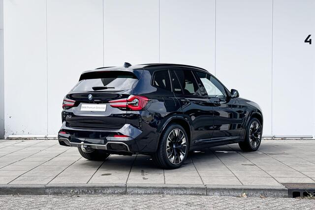 BMW X3 iX3 High Executive Harman Kardon / Head-Up / Parking Plus / Driving Prof / Glazen Schuifdak / 20 Inch / Adaptieve LED koplampen / Comfort Acces / Stuurwielrand verwarming / Selections