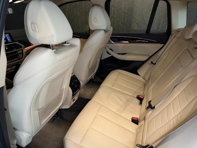 BMW X3 iX3 High Executive 80 kWh | Trekhaak | Pano | Camera