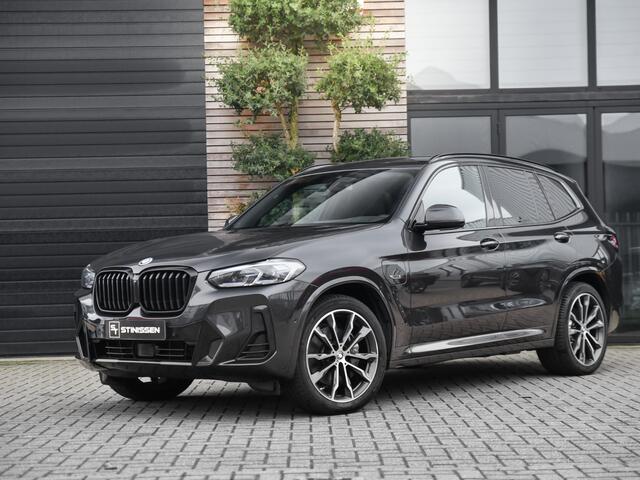 BMW X3 xDrive30e High Executive M Sport, Leer, Pano, Adapt.Cruise, Trekhaak, A/K, Camera
