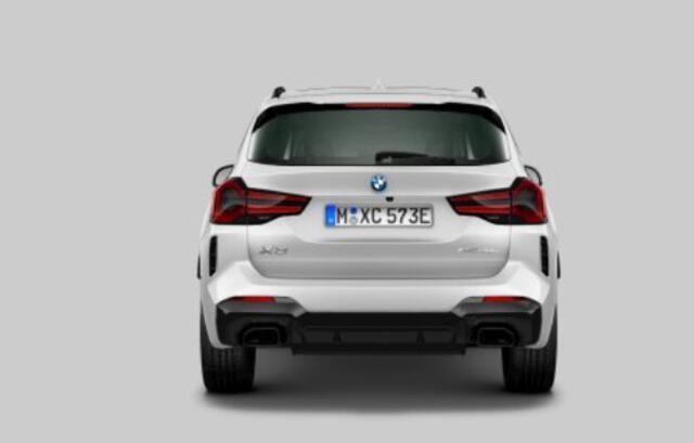 BMW X3 xDrive30e High Executive M Sport - Panoramadak - Comfort Access - Parking Assistant Plus - Active Cruise Control - Hifi - Ambient Air pakket - Getinte ruiten - Stuurwielrand verwarmd - Elektrisch verwarmde voorstoelen -