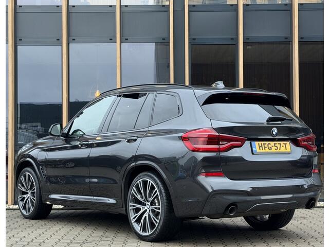 BMW X3 XDrive30e High Executive | M Sport | M Stoelen | Pano | Head-up