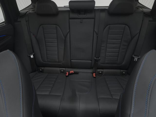 BMW X3 xDrive30e High Executive | PANO | 360° | HUD | KEYLESS | STOEL- EN STUURVERW.