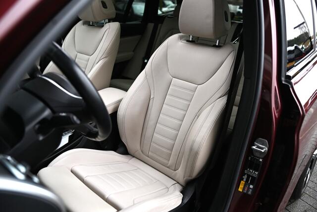 BMW X3 iX3 High Executive / Panoramadak / Adaptief onderstel / Laserlight / Stuurverwarming / Comfort Access / Parking Assistant Plus / Head-Up / Harman Kardon / Stoelverwarming