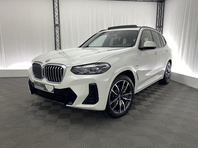 BMW X3 xDrive30e M-Sport Automaat | Pano | Apple Carplay | Sportstoelen | Elektr. trekhaak |