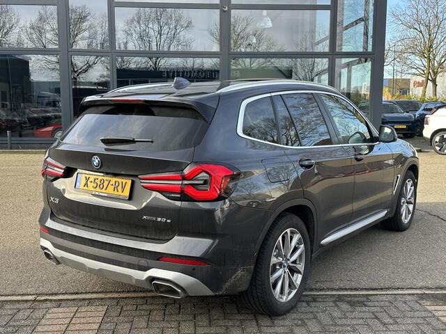 BMW X3 xDrive30e Business Edition Plus | PANO DAK | LASER LED | ELEK. TREKHAAK | DODEHOEK DEDECTRIE | HEADUP | STOEL VERWARMING | ELEK. ACHTERKLEP |