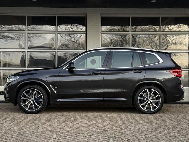 BMW X3 xDrive30e M SPORT | LEDER | PANORAMA | SAFETY PAKKET | HEAD UP | TREKHAAK |