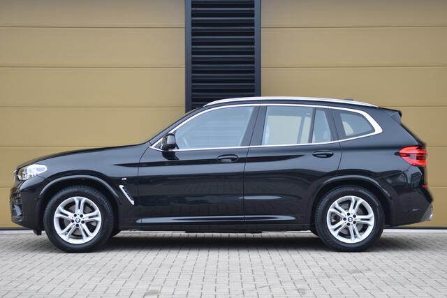 BMW X3 xDrive20i High Executive Edition * M-Pakket * Head-up * Memory stoelen * 360 Camera * Panoramadak * Trekhaak *