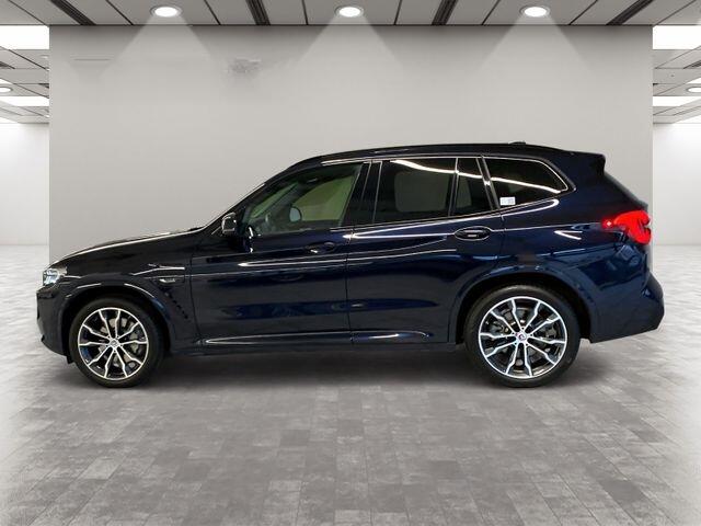 BMW X3 xDrive30e M-SPORT ** LADER, NAVI+, OYSTER LEDER, PANORAMA, TREKH, 20-inch LMV, ADAPT. CRUISE ** 1e EIG - UNFALLFREI ** ** INFORMEER OOK NAAR ONZE AANTREKKELIJKE FINANCIAL-LEASE TARIEVEN **