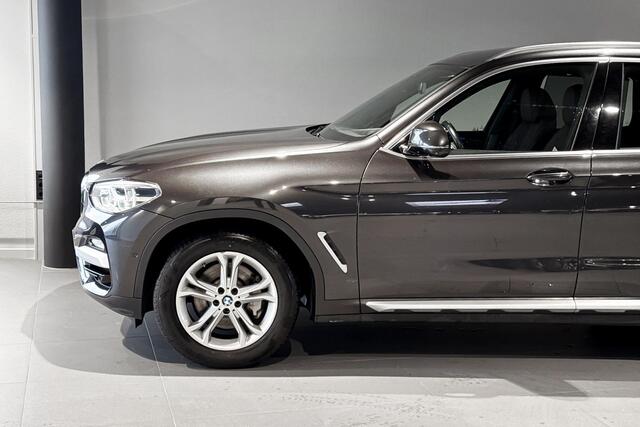 BMW X3 xDrive30i High Executive | Harman Kardon | Head-up Display | Stoelverwarming | Trekhaak |