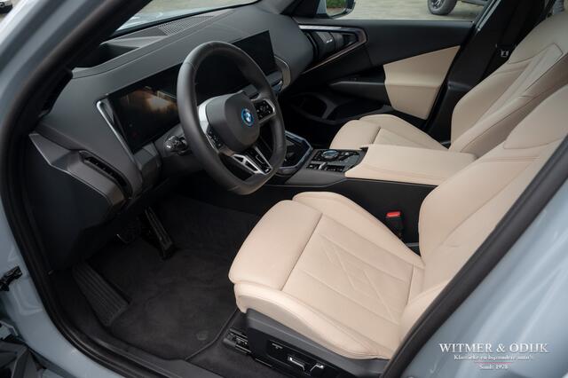 BMW X3 30e xDrive M-sport, elektr. trekh., Head-Up displ.