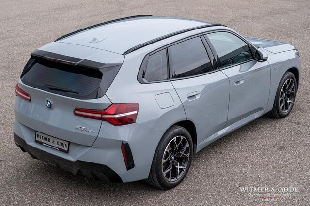 BMW X3 30e xDrive M-sport, elektr. trekh., Head-Up displ.