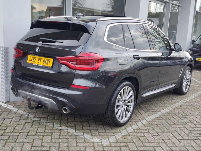 BMW X3 xDRIVE20i HIGH EXECUTIVE AUTOMAAT Open dak | Bruin leder | Trekhaak | Stoelverwarming