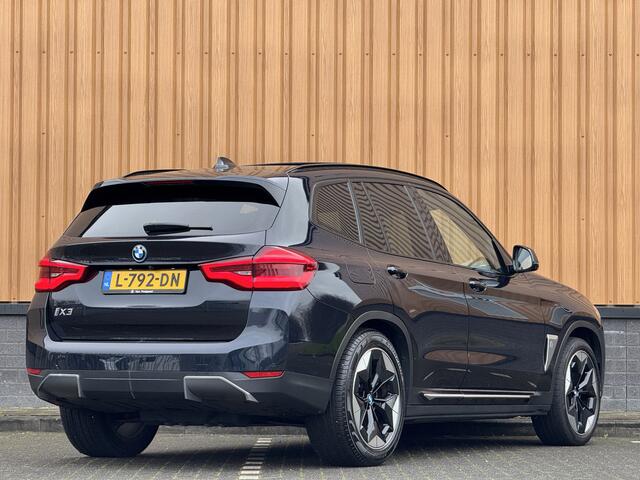 BMW X3 iX3 High Executive 80 kWh | SOH 96,8 % | Panoramadak | Apple Carplay | Keyless | Sfeerverlichting | HUD | BLIS | Navigatie | Cruise Control |