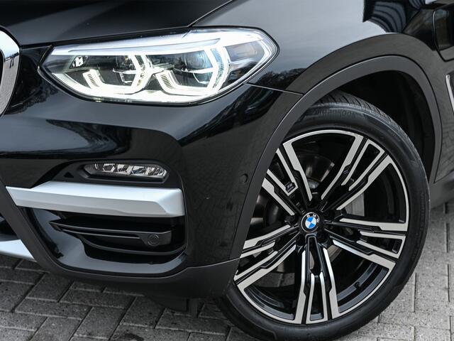 BMW X3 xDrive30e High Executive · Panoramadak · Led · Leder · Head-Up · Camera · Comfort Access · Active Cruise · Trekhaak