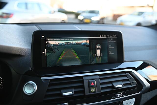 BMW X3 xDrive30e High Executive M Sport Automaat / Panoramadak / Sportstoelen / Comfort Access / LED / Parking Assistant Plus / Head-Up / Stoelverwarming / Live Cockpit Professional