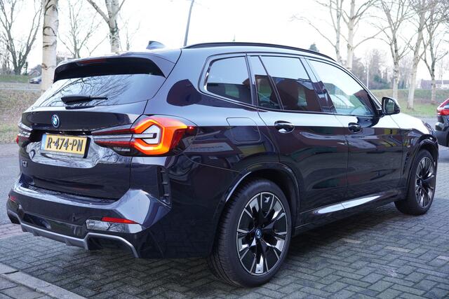 BMW X3 iX3 High Executive 80 kWh / 95.5% Soh / BTW / Panoramadak / Harman Kardon / Memory Seat / Acc /