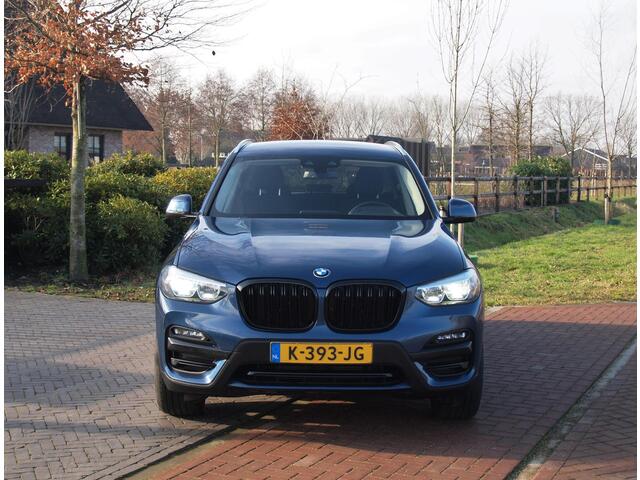 BMW X3 xDrive30e Executive | Apple Carplay | Trekhaak | Cruise Control | Parkeersensoren |