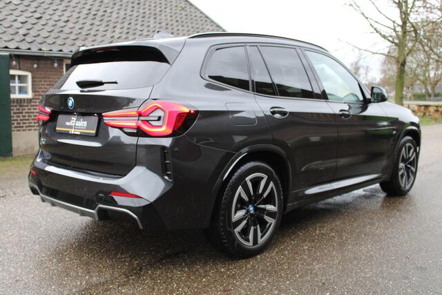 BMW X3 iX3 M-SPORT 80 kWh SOh 100% PANO LEER PILOT ORG NL 23000KM!!!