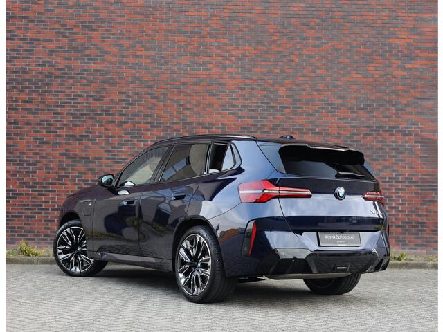 BMW X3 30e xDrive | Pano - Trekhaak - HUD