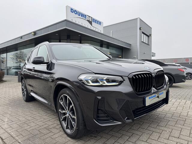 BMW X3 xDrive30e M sport Pano-Dak | Trekhaak | Laser | HUD | Keyless | Memory