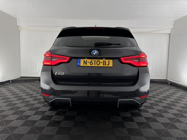 BMW X3 iX3 High Executive 80 kWh [ 3-Fase ] {SOH-96%} (INCL-BTW) Aut. *PANO | HEAD-UP | LEATHER | HARMAN/KARDON | FULL-LED | BLINDSPOT | MEMORY-PACK | DIGI-COCKPIT | HEATED-SPORTSEATS | KEYLESS | TOPVIEW | DAB+ | NAVI-FULLMAP | 20''ALU*