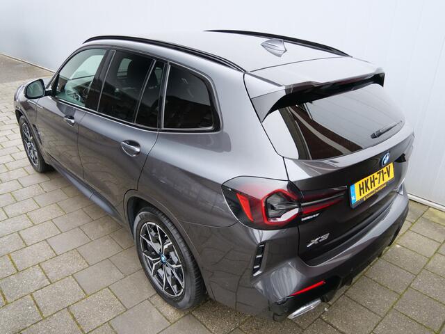 BMW X3 xDrive30e High Executive 292 Pk Automaat M-pakket / Navi / DAB / Apple Carplay / Trekhaak / Leer / Stoelverwarming