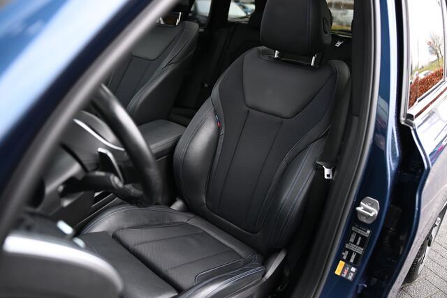 BMW X3 xDrive30e High Executive M Sport Automaat / Panoramadak / Sportstoelen / Achteruitrijcamera / Comfort Access / Adaptieve LED / Head-Up / Harman Kardon / Stoelverwarming