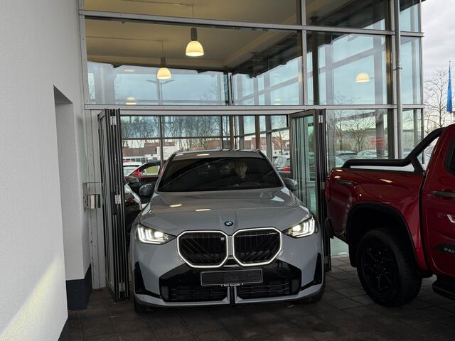 BMW X3 30e xDrive 300PK M-Sport Head-Up H/K Iconic Glow 360-Camera Keyless 20-Inch Tr.Haak VOL!!