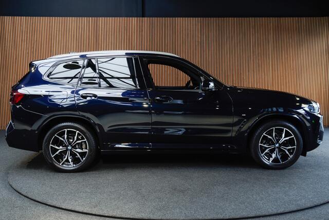 BMW X3 xDrive30e High Exe M-Pakket Leer Camera HUD ACC Navi Laser LED Elektr. achterklep Climate (3-zone) Elektr. trekhaak PDC LM velgen