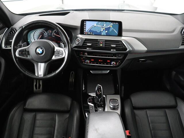 BMW X3 xDrive20i High Executive | M Sport | 1e eigenaar | Head-Up | Leder | Trekhaak | Stoelverwarming | Harman/Kardon | Camera | Keyless | Adaptive Drive | Sfeerverlichting | Full LED | Sportstoelen