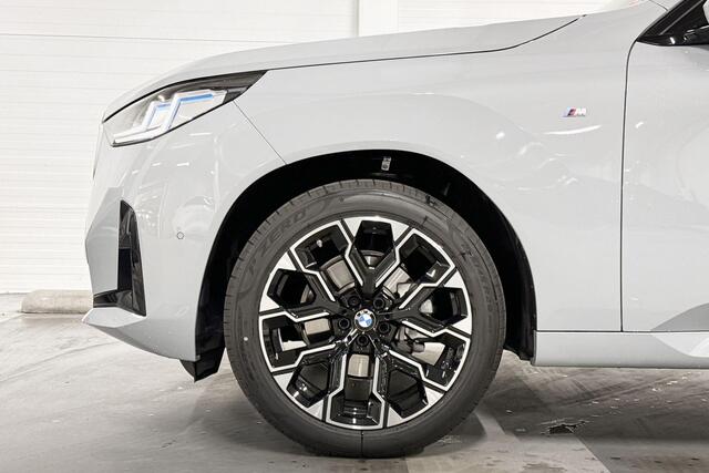 BMW X3 20 xDrive | M-Sport | Premium Pack | Professional Pack | Comfort Pack | Driving Assistant Plus | Harman/Kardon | Panoramadak | Comfort Access | Trekhaak