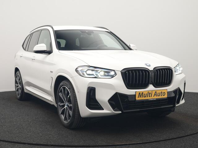 BMW X3 xDrive30e M Sport Plug In Hybrid 293pk Dealer O.H PHEV | Laser LED | 360 Camera | 20"L.M | Head Up | Shadow Line | Lederen Sportstoelen Verwarmd | Sfeerverlichting | BLIS |