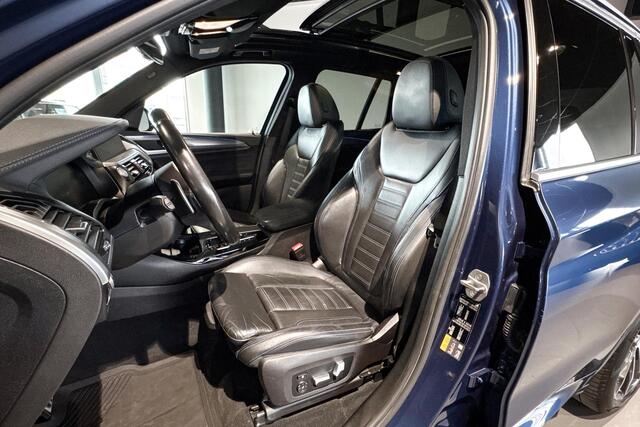 BMW X3 xDrive30e High Executive | M Sport | Glazen Panoramadak | Harman Kardon | Stoelverwarming | Trekhaak |