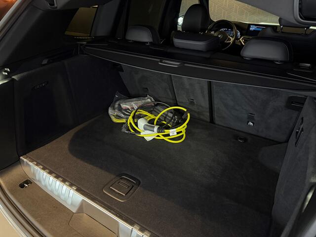 BMW X3 xDrive30e High Exe | M-sport | Trekhaak | Head-up