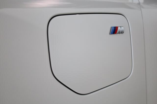 BMW X3 30e xDrive M Sportpakket Pro | Professional Pack | Premium Pack | Trekhaak | Iconic Glow