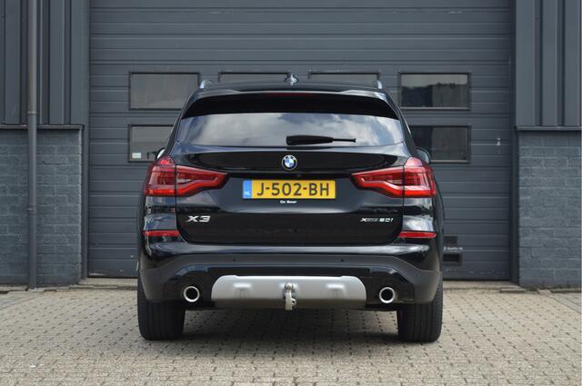 BMW X3 xDrive20i High Executive Edition | PANO | TREKHAAK | CAMERA |