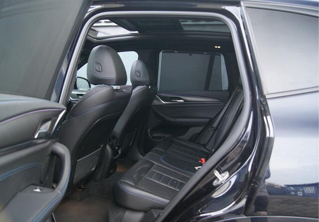 BMW X3 xDrive30e 292PK High Ex. M-Sport Shadow Panoramadak/Laser/Wegkl-trhk/HUD/Carplay