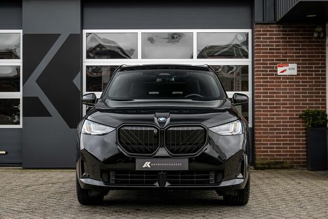 BMW X3 30e xDrive M Sport Pro | Harman/Kardon | Head-Up | Memory Seats |Trekhaak | Driving Ass. Plus | 360° | 20 Inch | Iconic |