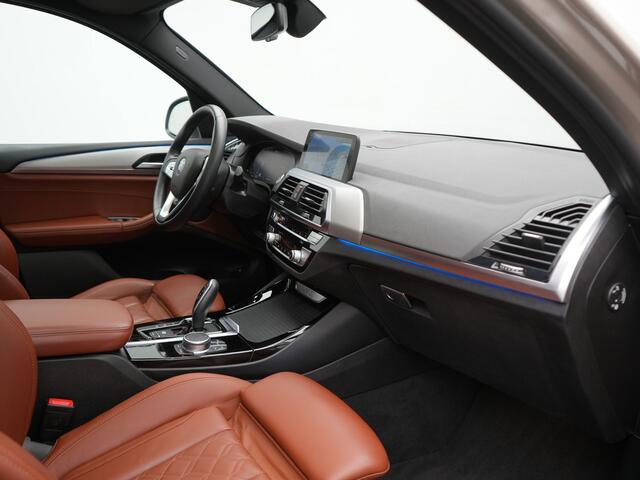 BMW X3 xDrive30e High Executive Plug In Hybrid 293pk PHEV | Panodak | Head Up | Camera | Lederen Sportstoelen & Stuur Verwarmd | Sfeerverlichting | Adaptive LED | Hifi Audio | Blis | Keyless | Navigatie | DAB |