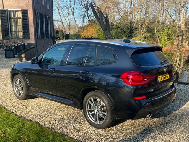 BMW X3 XDRIVE 20i HIGH EXE NL-auto M-PAKKET PANO