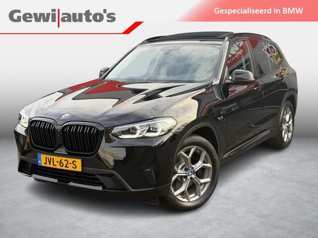 BMW X3 xDrive30e Executive Panorama|Camera|Sport|Shadow