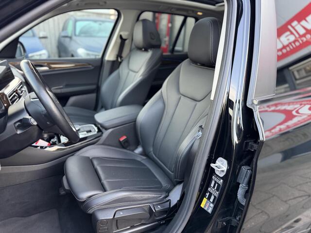BMW X3 xDrive30e Executive Panorama|Camera|Sport|Shadow