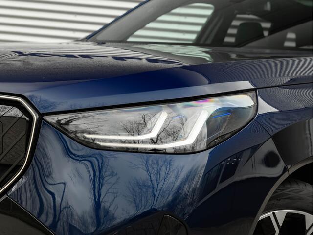 BMW X3 30e xDrive - M-Sport Pro - Pano - Trekhaak - ACC - Head-Up