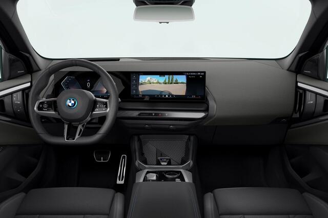 BMW X3 30e xDrive M-Sport / Glazendak / 21inch / Driving Assistant Proffesional / Stoelventilatie / Trekhaak / Head Up Display